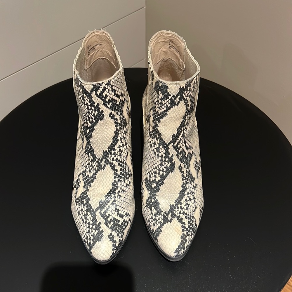 Steve Madden Jain Snakeskin Boot